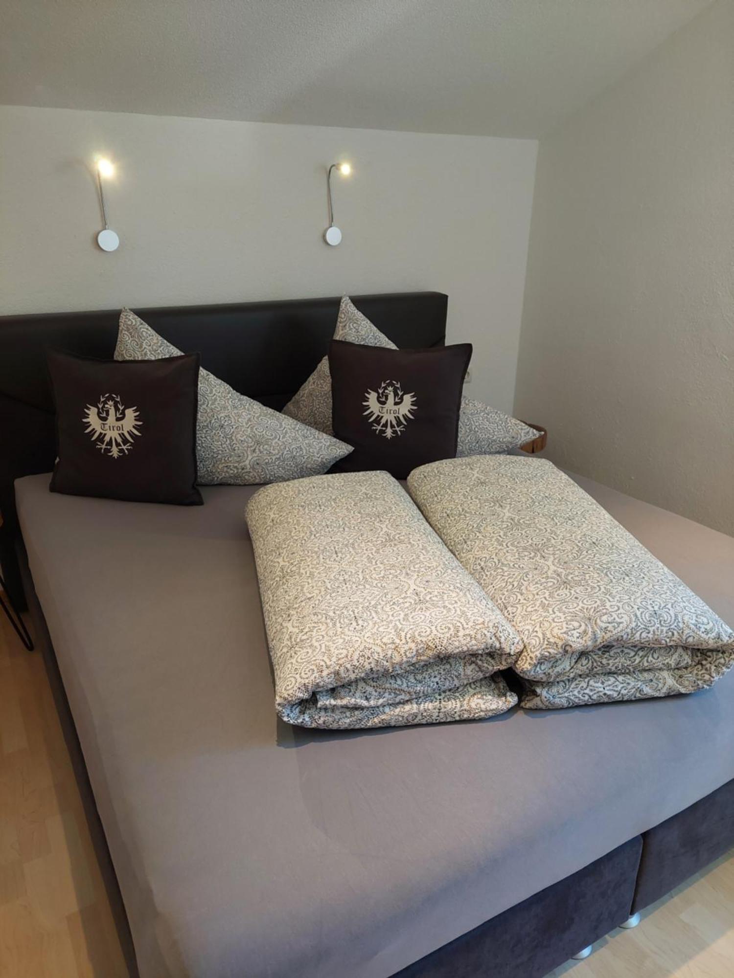Haus Viktoria Apartment Längenfeld Екстериор снимка